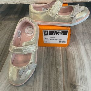 Livie & Luca champagne-color sneaker/shoe